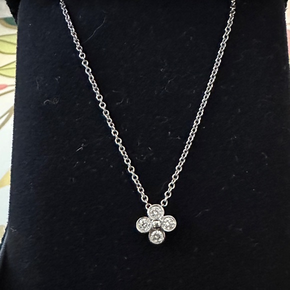 Tiffany Platinum Diamond Flower Necklace PT950 - Picture 3 of 10